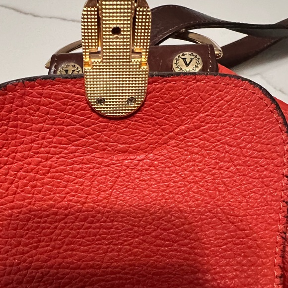 VALENTINA - Picture 10 of 16